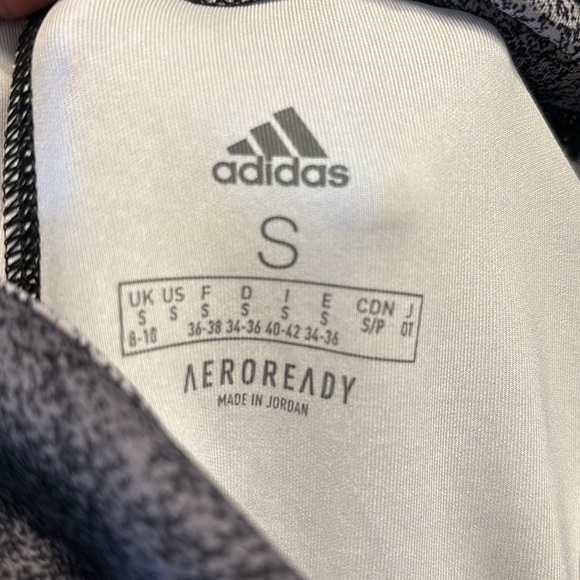Adidas Aeroready graph leggings size small - Picture 5 of 6